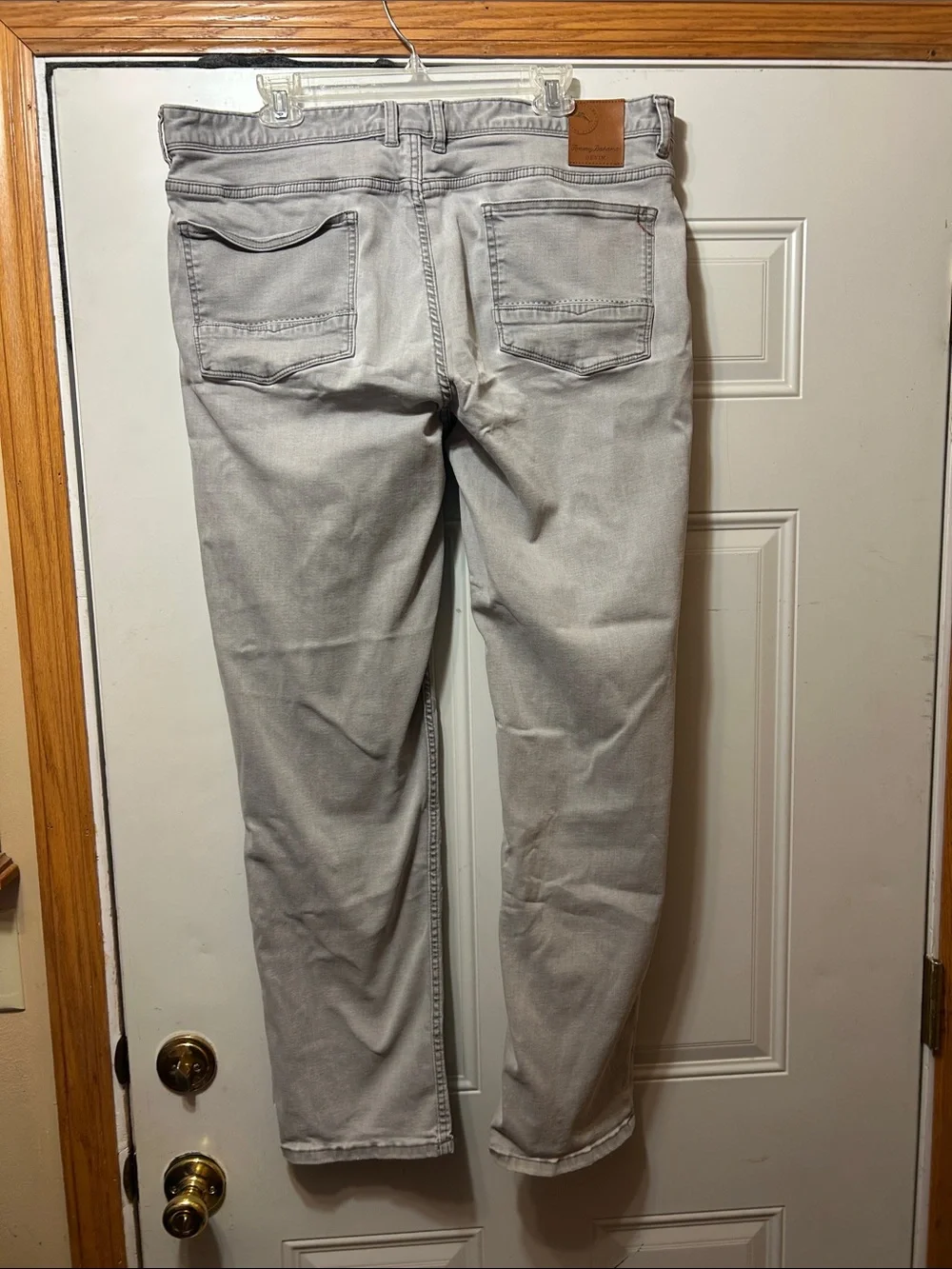 Tommy Bahama Men's Light Gray Slim Straight Jeans 40/32